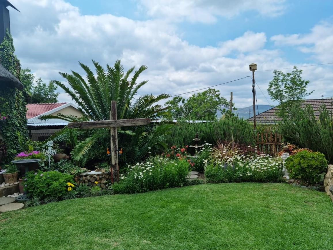 At Home Bb Estcourt Exterior photo